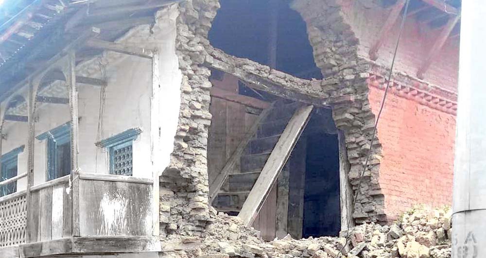 बझाङमा भूकम्पः एक वृद्ध घाइते
